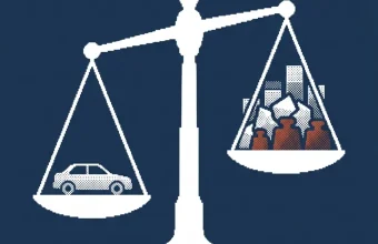 Logo Renault et chiffres clés trimestriels affichés.